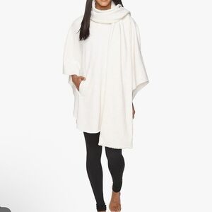 ALO Yoga Soft Cream Wrap Poncho